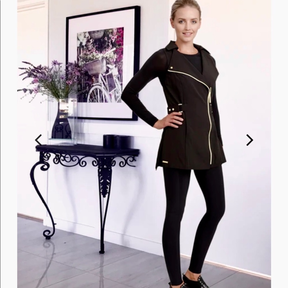 Manhattan Hairdresser Tunic